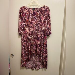 Cocomo Woman Floral Hi Low Tunic Top Blouse 2X 2XL Plum Purple Pink Tropical